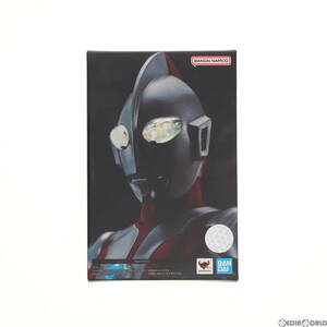 【中古】[FIG]S.H.Figuarts(フィギュアーツ) 真骨彫製法 ウルトラマン 完成品 可動フィギュア バンダイスピリッツ(61152569)