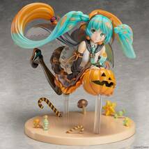 【中古】[FIG](再販)初音ミク「TRICK or MIKU」 illustration by 左 キャラクター・ボーカル・シリーズ01 初音ミク 完成品 フィギュア ユニ_画像2