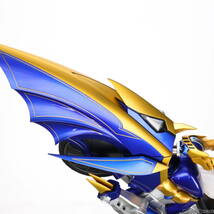 【中古】[FIG]魂ウェブ商店限定 S.H.Figuarts(フィギュアーツ) 仮面ライダーナイトサバイブ&ダークレイダーセット 仮面ライダー龍騎 完成品_画像4