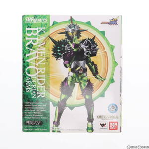 【中古】[FIG]魂ウェブ商店限定 S.H.Figuarts(フィギュアーツ) 仮面ライダーブラーボ ドリアンアームズ 仮面ライダー鎧武 完成品 可動フィ