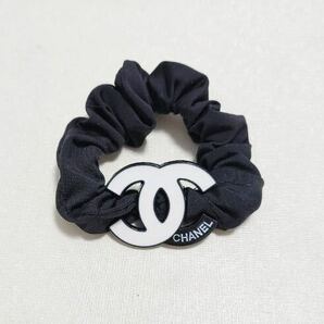 シャネル CHANEL ノベルティ チャームヘアゴム ホワイトの画像1