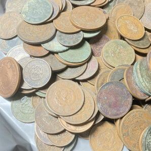 明治〜大正初期の銅貨 まとめて約2.9kg 2銭銅貨 竜1銭銅貨 稲1銭銅貨 半銭銅貨など 古銭 大量 近代銭 ジャンク品の画像6