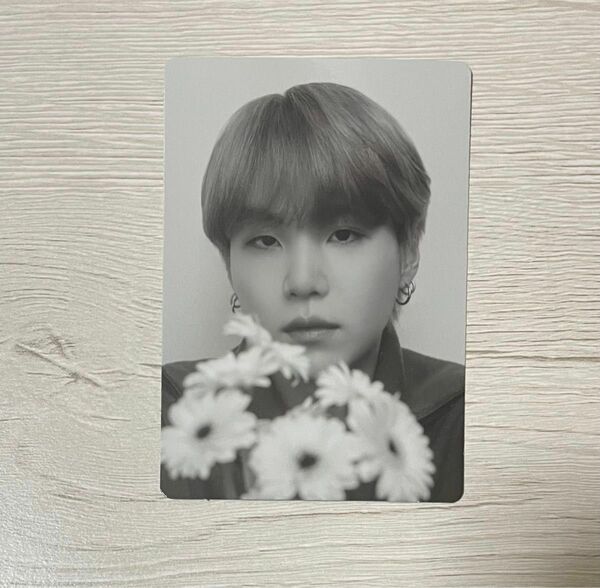 BTS MONOCHROME POP UP ミニフォト SUGA ユンギ 4