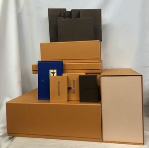 ルイヴィトン LOUIS VUITTON 保存箱 ブランド箱 空箱 空き箱　バッグ用　アクセサリー用　箱　BOX ケース 大きめ 16個 セット　おまとめ　