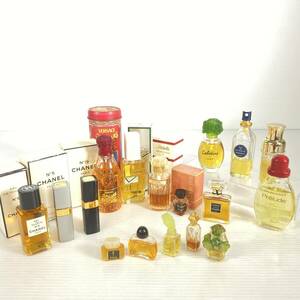 2404028-002 CHANEL Chanel No.5/No.19/ Versace etc. perfume Mini bottle contains great number . summarize 