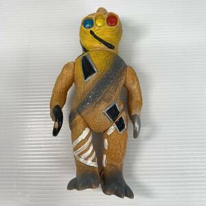 2405009-013 マスダヤ スペクトルマン 交通事故怪獣 クルマニクラス ソフビ人形 当時品