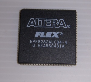 【動作未確認】ALTERA FPGA FLEX EPF8282ALC84-4 ／ コンフィグROM 3個