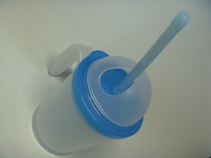 [ Pigeon ] is bi nurse * straw attaching cup *...* postage postal 220 jpy *200.,200mL* baby * nursing * go in .* soft straw *