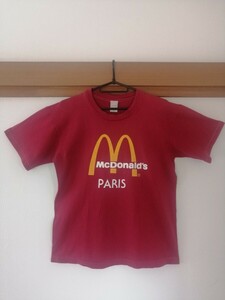 マクドナルドTシャツ PARIS 古着 Ｍ寸 エンジ 赤 企業ロゴTシャツ 企業物 ビンテージ アメカジ レア アメリカ古着 ストリート 半袖Tシャツ