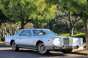 ☆☆1979y・Lincoln Continenral MarkⅤ!! 日本Ford正規輸入ディーラーvehicle!! 実走32,600km!! ACーO/H済み!! Authorised inspection8/5☆☆