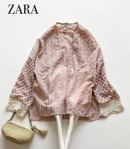 【ZARA】ザラ:深Ｖネック　クロッシェ編みカットワーク刺繍プルオーバー　ブラウス