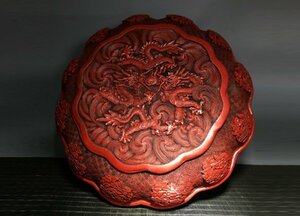 【清】某有名収集家買取品 中国・大清乾隆年製 剔紅漆器・堆朱 雙龍戯珠花卉文蓋盒 極細工 中国古美術 唐物古董品