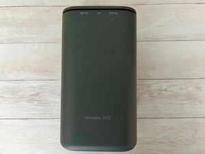 『美品』docomo home 5G HR01Dark Gray