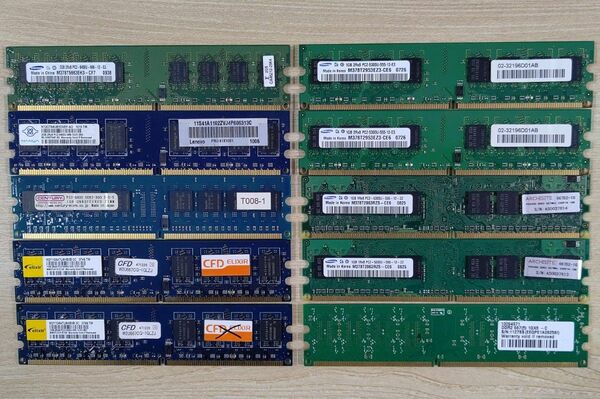 デスクトップ用DDR2メモリー 18枚セット ジャンク