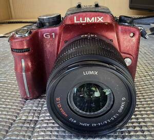 Panasonic パナソニック LUMIX G1 DMC-G1 ミラーレス 一眼レフカメラ 1:3.5-5.6/14-24 バッテリー×1 充電器付 (0.35)