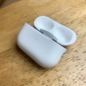 AirPods Pro 第2世代 充電ケース A2700 ケース エアーポッズ