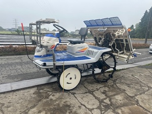 イセキ　Rice Planter　PZ50-HVRL　　５条　Power steering　ガソリンengine　284hours