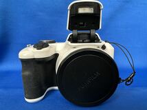 FUJIFILM 富士フィルム FINEPIX S8600 デジタルカメラ 単三電池3本使用モデル 動作確認済み 本体&レンズカバー付き 36倍ズーム 1600万画素_画像4
