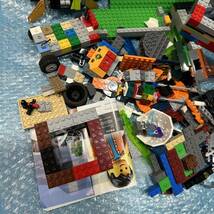 LEGO レゴ ブロック 大量 まとめ売り 約1.5kg 乗り物 ブロック パーツ レーシングカー 基礎板 マインクラフト フィグ など 色々 ⑦80_画像3