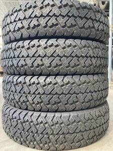 アウトレット品 送料無料 2016年製 未使用品 (55DS109)DUNLOP SP QUALIFIER TG20 215R15 100S 4本 夏タイヤ