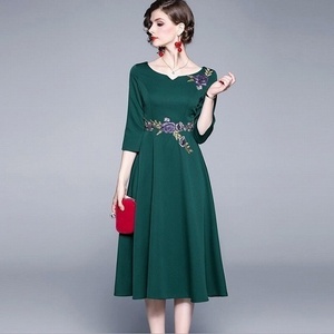 LDL2236# new work * party two next . wedding ... adult elegant on goods embroidery ba Rely na neck dress green 2L One-piece 