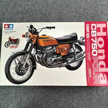 TAMIYA タミヤ 1/6 Honda　CB750FOUR　キャンディーレッド　CANDY　RED　未組立　ホンダ　BIGSCALE1　写真資料集付き　LIMITED　EDITION_画像1