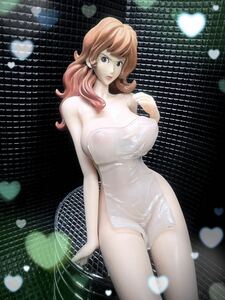 峰不二子　キャストオフ　フィギュア　custom figure ルパン3世　リペ