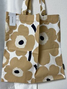 数量限定　トートバッグ　マリメッコ marimekko