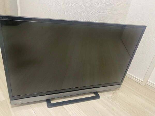 東芝 REGZA 液晶テレビ 32型 32V30 2017年製 TV線付