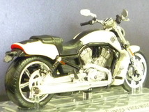 1/24 ハーレーダビッドソン マッスル　VRSCF V-ROD MUSCLE 　ハーレー　2011 ixo_画像5