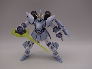 HGBF 1/144 ミスサザビー 完成品 プラモデル バンダイ