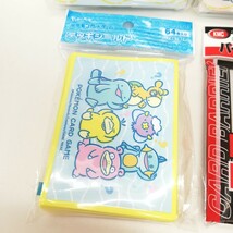 120 未開封 ポケモンカードゲーム デッキシールド 64枚入 デッキケース まとめて DOWASURE コダック ヤドン KMC スリーブ付き ポケカ_画像5