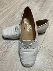 フェラガモ　ドライビングシューズ　スリッポン　サイズ7 24.5 ローファー フェラガモ Ferragamo