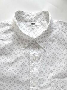 *　ユニクロ　UNIQLO　ボタンダウンシャツ　半袖　メンズ=XL　水玉模様　コットンシャツ　カジュアル　ドット 【 郵便定形外 利用可能 】