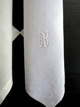 「A」1900年代 フランス 刺繍 モノグラム イニシャル 古布 服飾 半物 縫製 民藝 美術 テキスタイル アンティーク_画像3