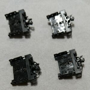 ●00円引クーポン推奨 TOMIX ステップ付　流し管付　TNカプラー 蜜自連形 線バネタイプ キハ58型等 ４個　２両分