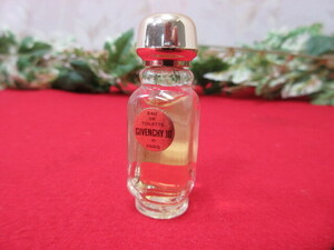 クリRS358　未使用 GIVENCHY Ⅲ　ジバンシー 3　オードトワレ　3.75ｍｌ　