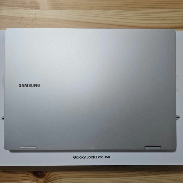 Samsung Galaxy Book3 Pro 360 Beige US版