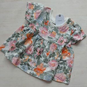 ★新品★女の子 半袖 Tシャツ ヴィンテージ 花柄 フローラル 85 next キッズ ベビー 女の子