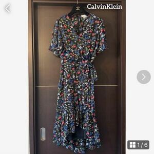 CalvinKlein カルバンクライン極美品ワンピース2 Mフラワーガーデン