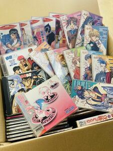  много суммировать 80 листов передний и задний (до и после) аниме саундтрек CD 8cm Yu Yu Hakusho Rayearth Fushigi Yuugi Pokemon Rurouni Kenshin Ranma Sailor Moon др. 