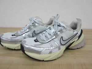 試着程度 Nike ナイキ レディース スニーカー FD0736-100 サイズ23.5センチ 靴 シューズ 激安1円スタート