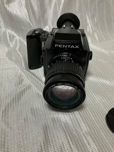 Pentax 645( средний размер камера ) есть перевод 