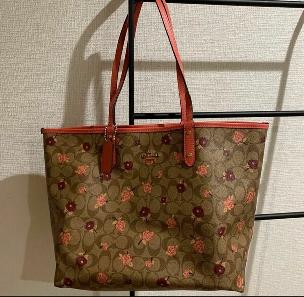 COACH コーチ トートバッグ シグネチャー 肩掛け 花柄