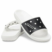 24cm クロックス クラシック クロックス カラーブロック スライド ブラック ホワイト Classic Crocs Colorblock Slide black white M6W8_画像1