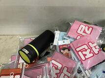 1円〜 同梱不可 ジャンク NCT、ENHYPEN 他 缶バッジ 等_画像4