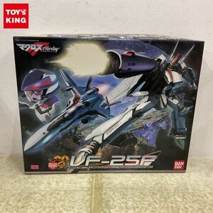 1円〜 バンダイ 1/72 マクロスF VF-25F メサイアバルキリー アルト機