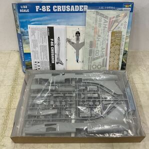 1円〜 トランペッター 1/32 F-8E クルセイダー プラモデルの画像2