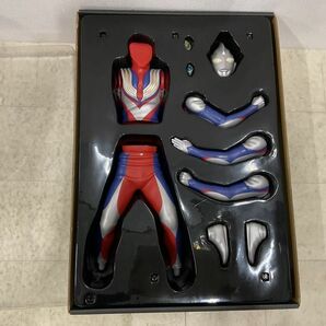 1円〜 海洋堂 40センチサイズソフトビニールモデル ウルトラマンティガ マルチタイプ 塗装済み組立てキットの画像2