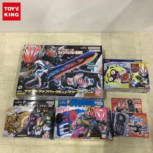 1円〜 バンダイ 仮面ライダーギーツ DXコマンドツインバックル＆レイジングソード DXモンスターレイズバックル 他